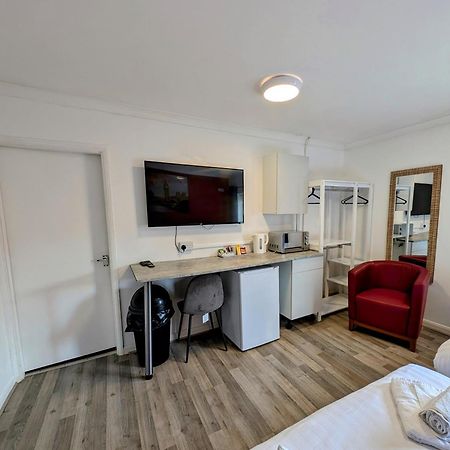 Oyo Aparthotel Hathern Екстер'єр фото