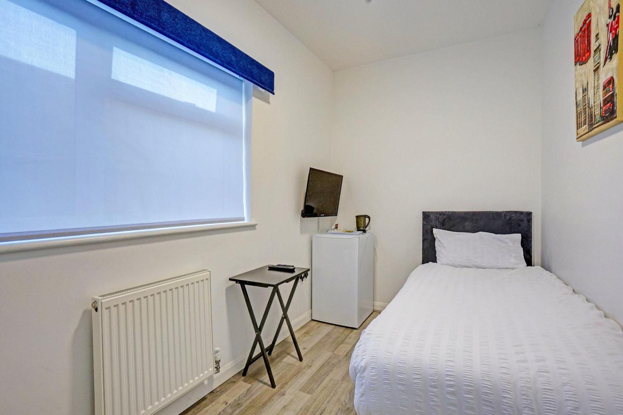 Oyo Aparthotel Hathern Екстер'єр фото